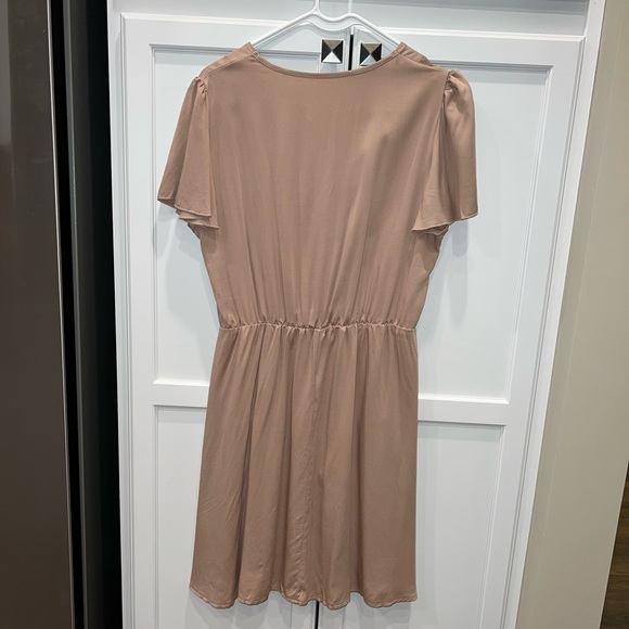 Butterfly Sleeve Ruffle Hem Belted Dress - Picture 4 of 7